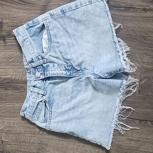 Girls Old Navy cutoff shorts